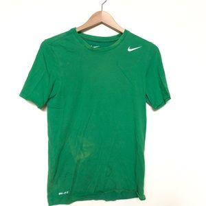 Men’s Green Small Nike Athletic Gym Shirt